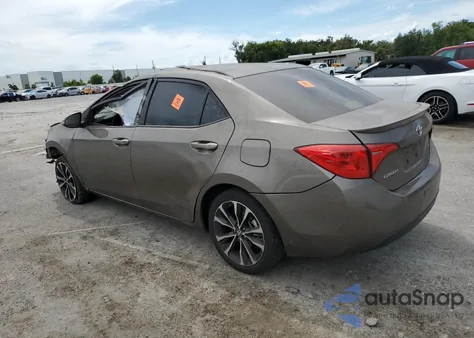 2017 Toyota Corolla L z USA, uszkodzony, nr VIN 5YFBURHE2HP619461